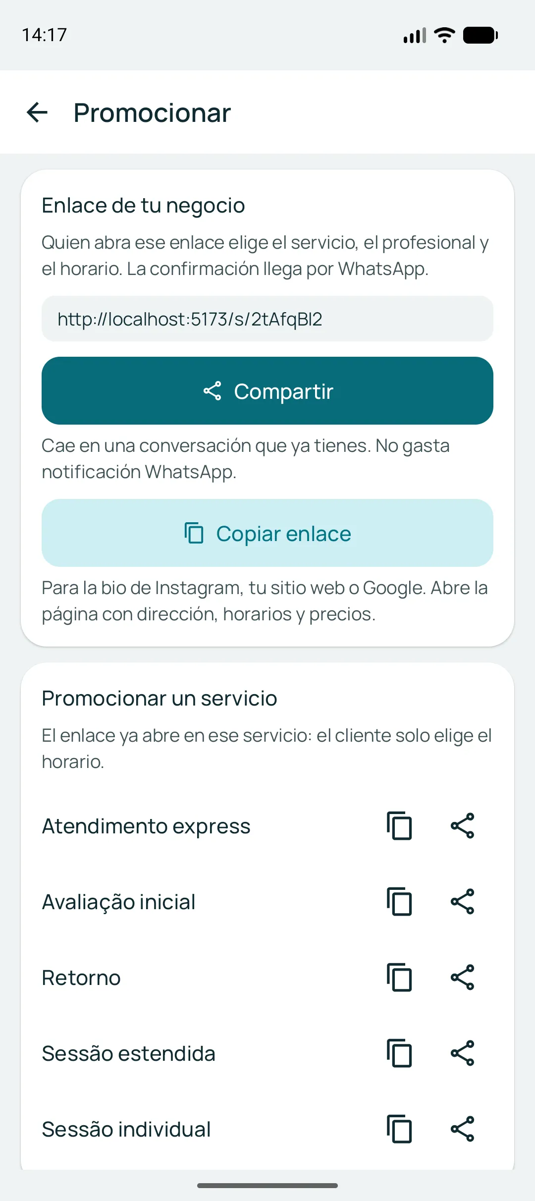 Pantalla de difusión con la dirección del enlace del negocio, los botones de compartir y copiar, y abajo la lista de servicios para difundir uno por vez.