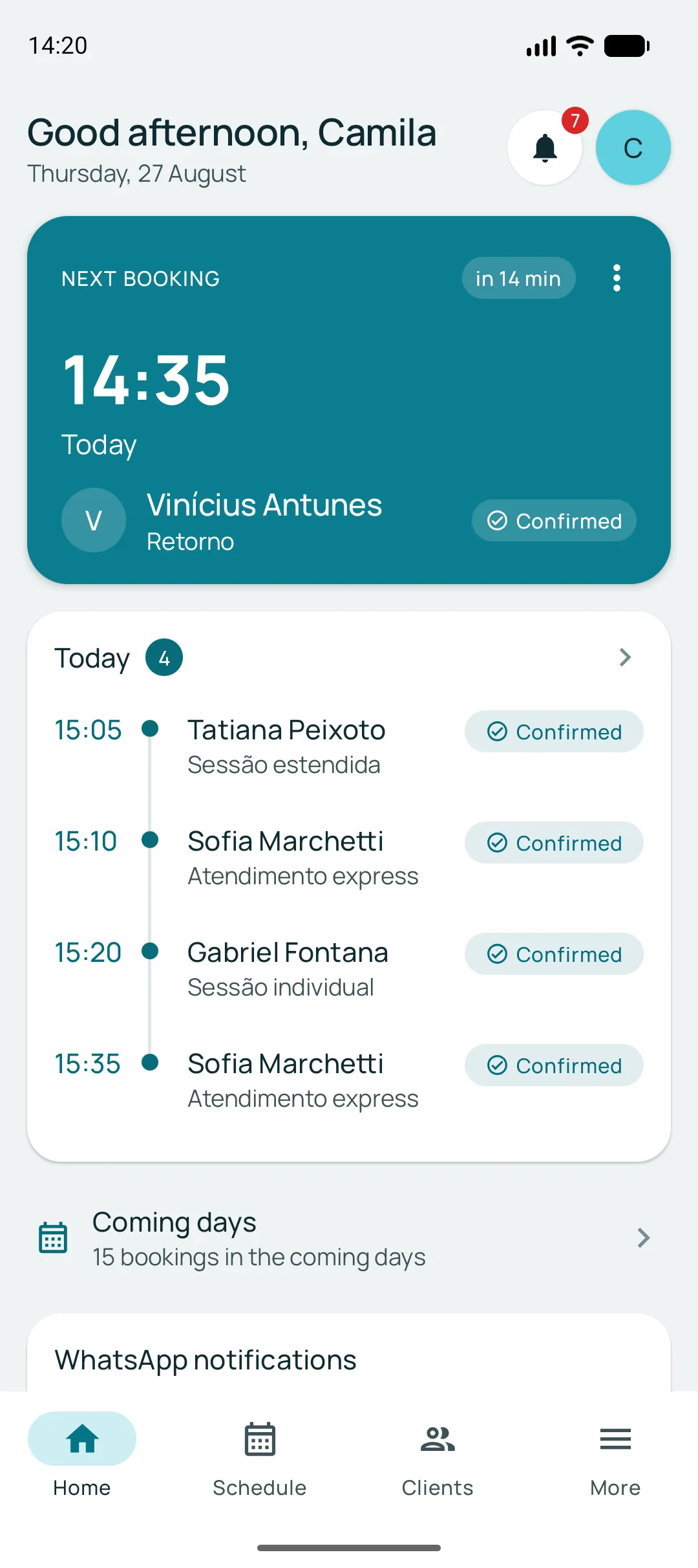 App home screen: the next booking highlighted with client, service and how long until it starts, and below it the rest of the day with the status of each slot.