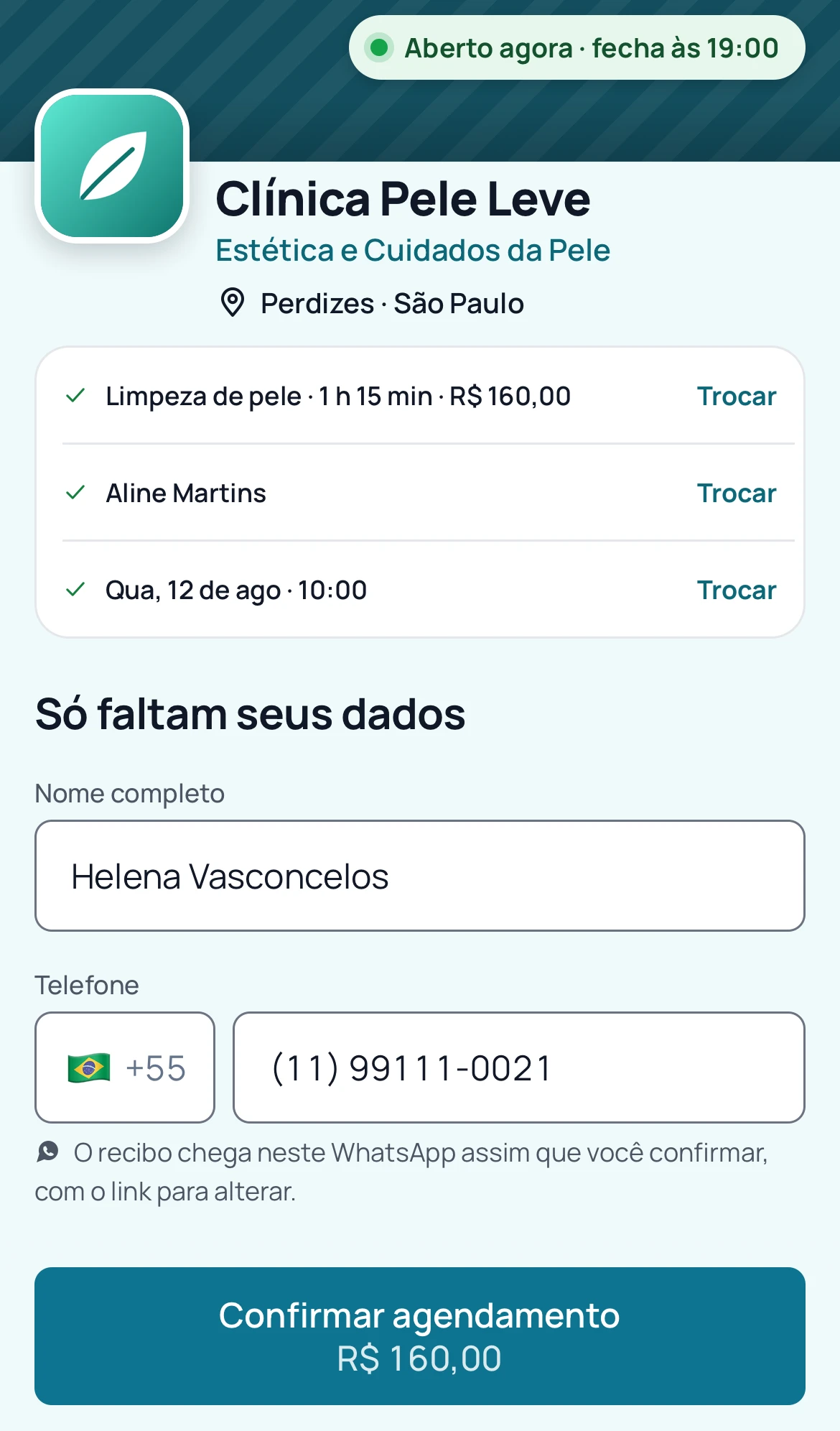 Página de agendamento pedindo só o nome e o telefone do cliente para guardar o horário.