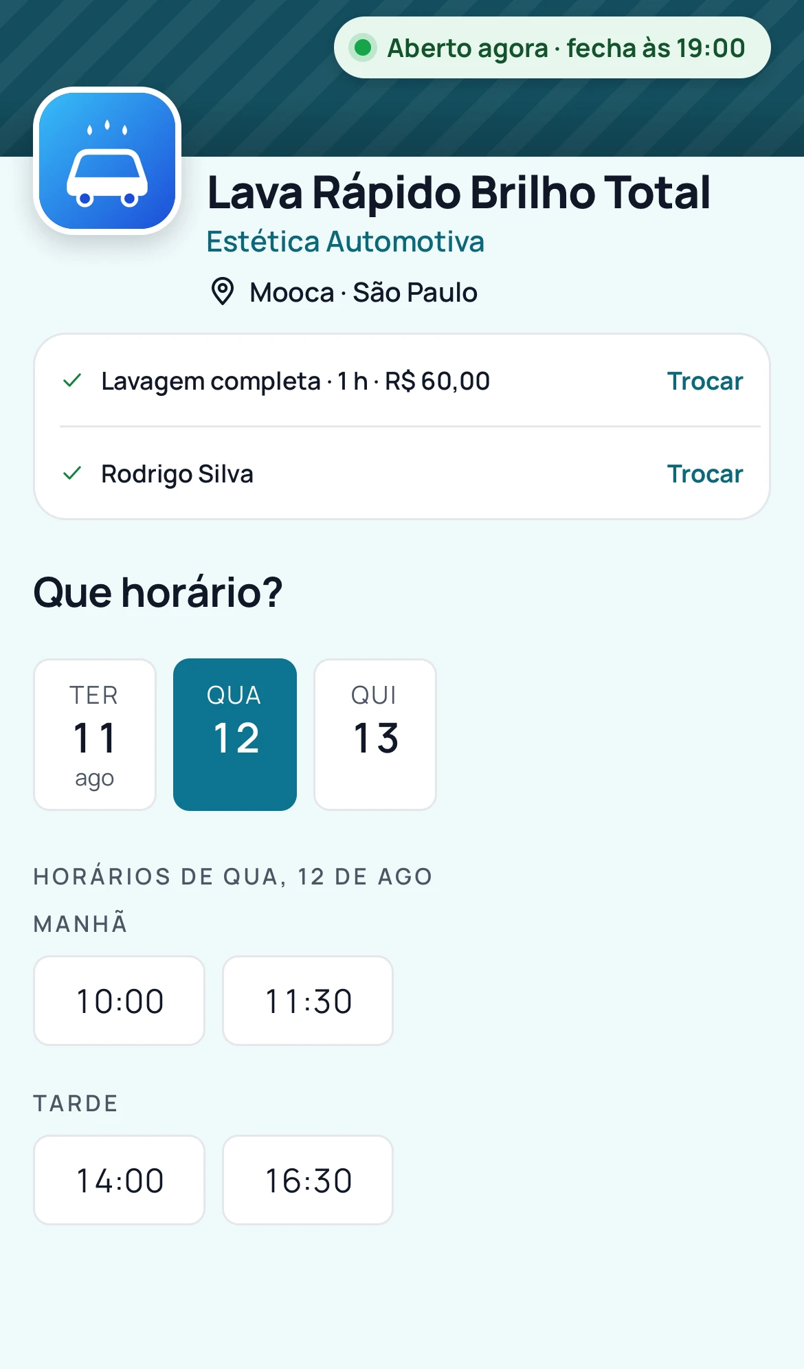 Página de agendamento com os próximos dias e os horários livres de manhã e à tarde.